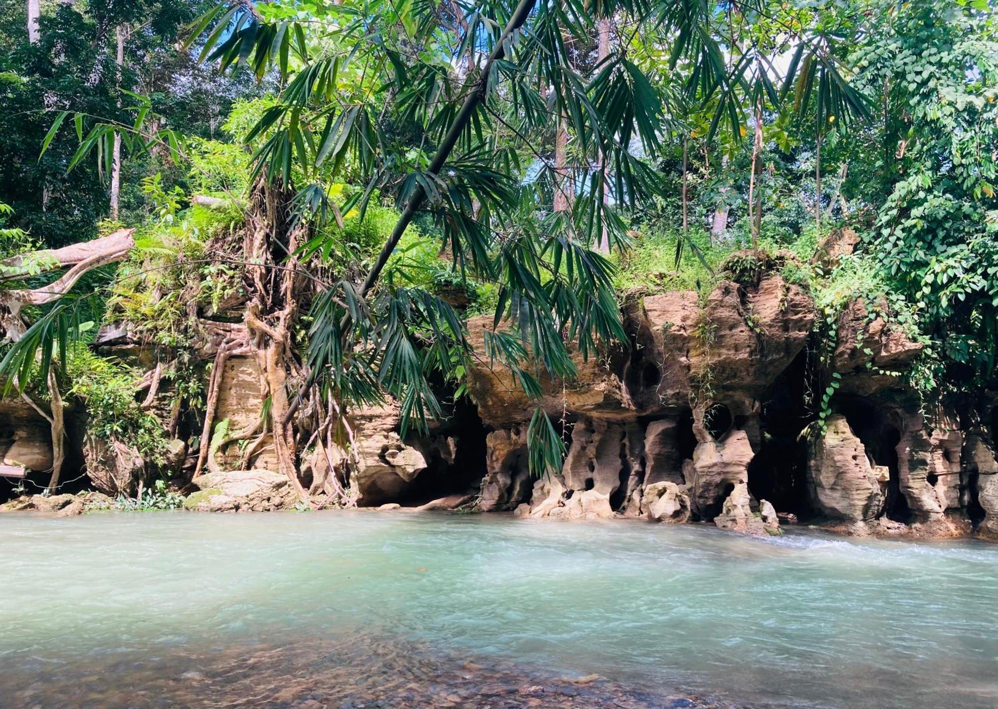 R5 Keramba Inn Bukit Lawang Esterno foto